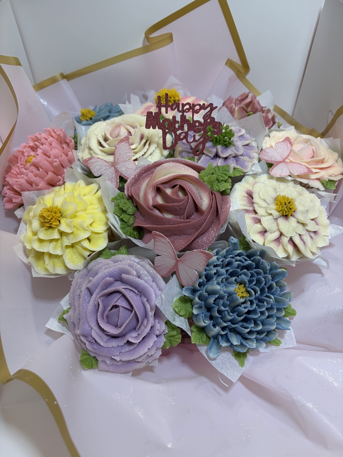 Cupcake bouquet by Renee Homulos
